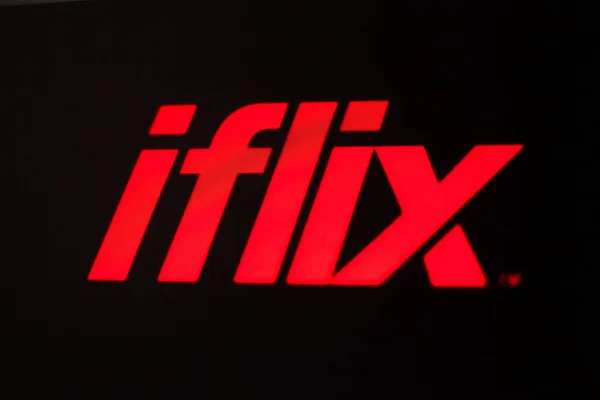 Kiev Ucrania Marzo 2021 Logotipo Iflix Pantalla Iflix Servicio Gratuito —  Fotos de Stock