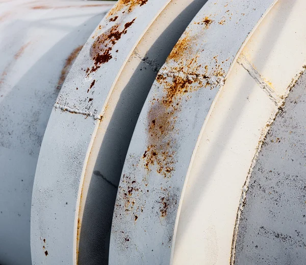 Sluiten van de koppeling van de metalen pijpleiding — Stockfoto