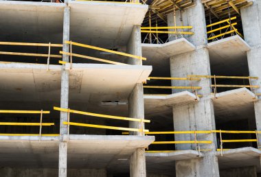 Gelecekteki binanın beton çerçeve