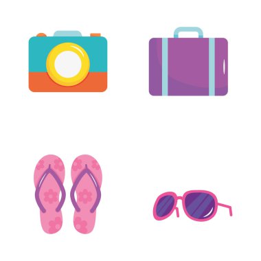 Yaz tatili seyahati, ikonlar parmak arası terlikler, bavul, güneş gözlüğü ve kamera.