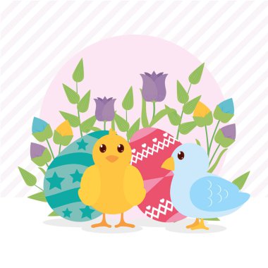 Güzel paskalya yumurtaları ve çiçekleri olan sevimli piliç ve kuş, renkli tasarım.