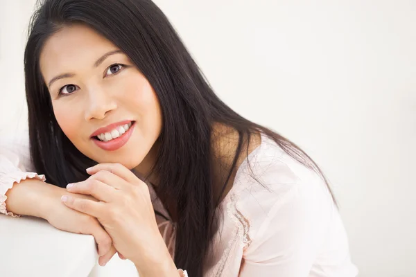 Natural Asian Woman — Stock Photo, Image