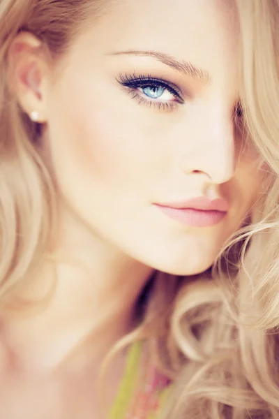 Blond Woman — Stock Photo, Image