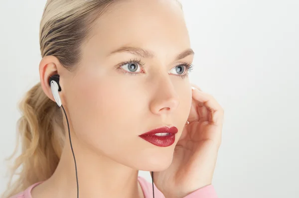 Woman Listening Music — Stock Photo, Image