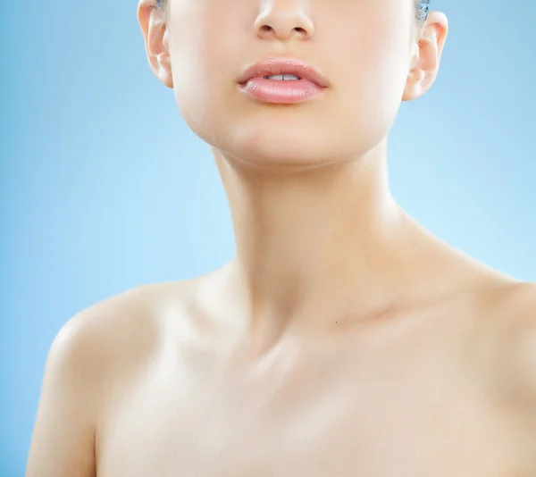 Güzel doğal kadın.