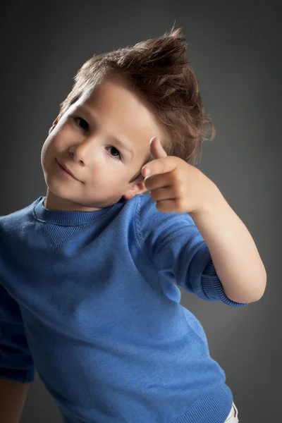 Niño de cinco años — Foto de Stock