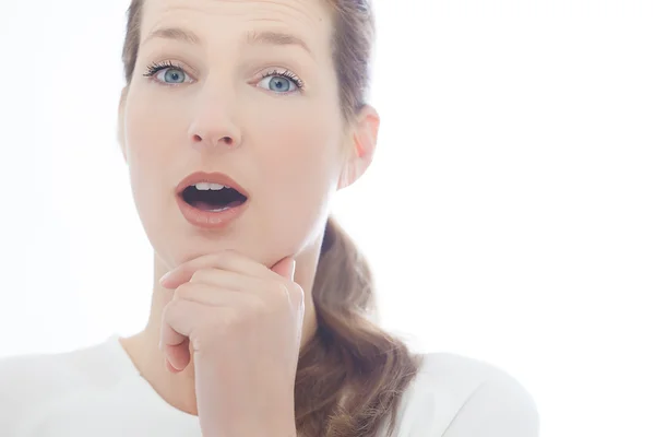 Frau mit überraschtem Gesichtsausdruck — Stockfoto