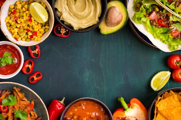 Vegyes mexikói élelmiszer-háttér — Stock Fotó