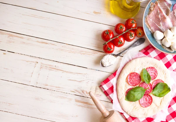 Pizza haciendo fondo — Foto de Stock