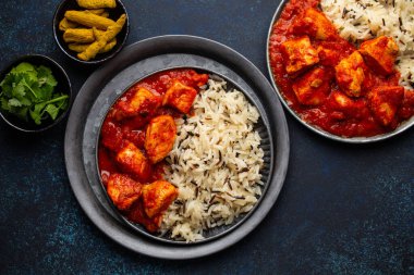 Hint tavuğu tikka masala köri