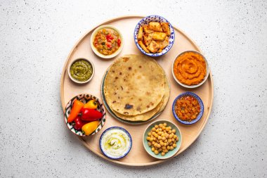 Geleneksel Hint Thali