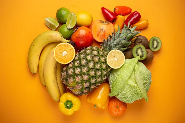 Alimentos con vitamina C — Foto de Stock