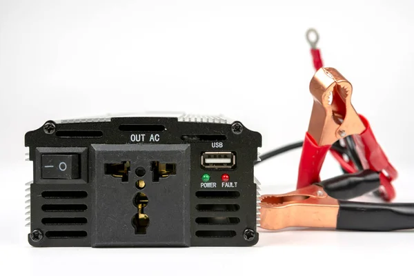 端子を備えた電流を変換するための電気機器 — ストック写真