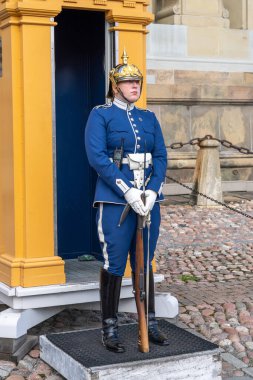 Stockholm, İsveç - 08.05.2025 Stockholm, İsveç Kraliyet Sarayı 'ndaki Kraliyet Muhafızları