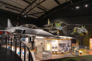 Linkoping, İsveç - 08.06.2025: Saab JAS 39 Gripen uçağı Flygvapenmuseum - İsveç Hava Kuvvetleri Müzesi Linkoping, İsveç