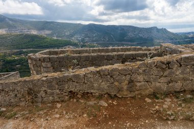 Hırvatistan 'ın Klis Kalesi, Bölünme Yakınlarındaki Tarihi Ortaçağ Şatosu