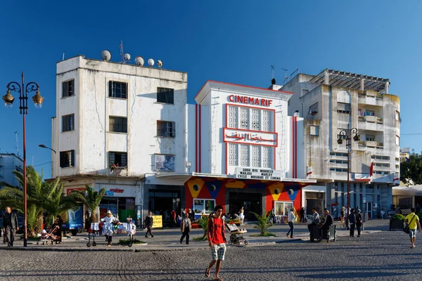 Tanger / Fas - 09 / 06 / 2013: Fas 'taki en ilginç yerlerden biri. Bir zamanlar serbest liman, tüccarlar, fırsatçılar, maceracılar, soyguncular, korsanlar ve casuslarla dolu. Şimdi bir iş ve turizm merkezi..