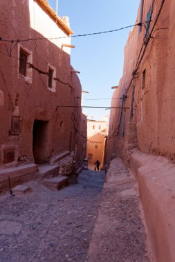 Ouarzazate / Fas - 21 / 05 / 2013: Kasabanın hemen dışındaki eski bir yerleşim yeri.