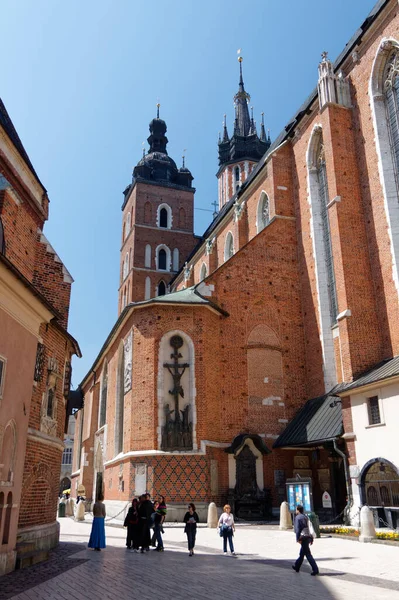 Cracow Maio 2012 Corte Basílica Saint Marys Cracóvia Praça Mercado — Fotografia de Stock