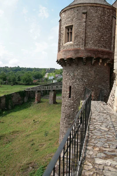 Aug 2007 Castle Hunedoara Romania Жвавий Літній Ранок — стокове фото