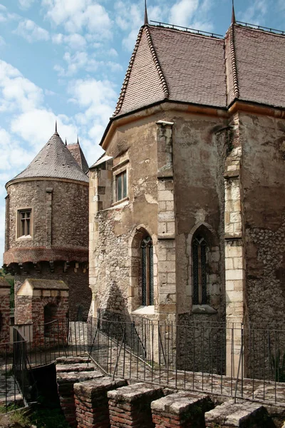 Ago 2007 Castello Hunedoara Romania Una Vivace Mattinata Estiva — Foto Stock