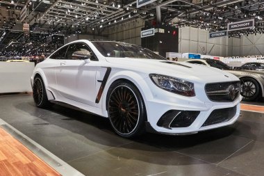 Cenevre, İsviçre - 1 Mart 2016: 2016 Mansory Mercedes-Benz S-Class Coupe Palexpo'da düzenlenen 86.