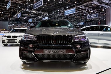 Cenevre, İsviçre - 1 Mart 2016: 2016 Hamann Bmw X6m Palexpo'da düzenlenen 86.