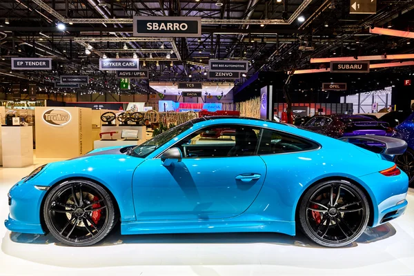 Geneva, İsviçre - Şubat 29, 86 Cenevre Motor Show Palexpo içinde sunulan 2016: 2016 Techart Porsche 911 Carrera