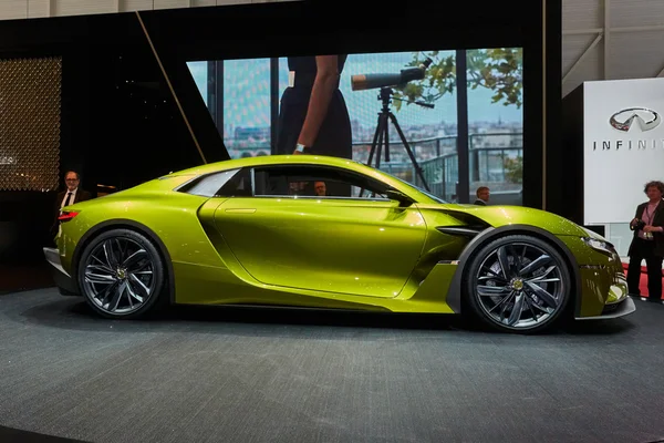 Geneva, Switzerland - March 1, 2016: 2016 DS E-Tense Concept presented on the 86th Geneva Motor Show in the PalExpo — Stock Photo, Image