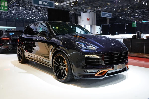 Genf, Schweiz - 29. Februar 2016: techart porsche cayenne präsentiert auf dem 86. Genfer Automobilsalon im palexpo — Stockfoto