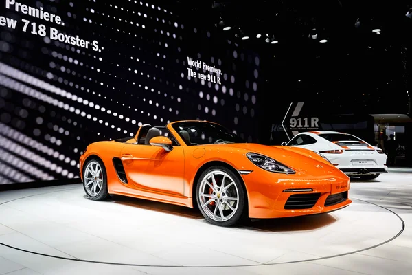 Geneva, İsviçre - 2016:2016 Porsche Boxster S 86 Cenevre Motor Show Palexpo içinde sunulan 718 1 Mart — Stok fotoğraf