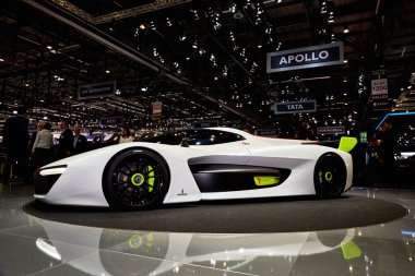 Geneva, İsviçre - 2016: 2016 Pininfarina H2 86 Cenevre Motor Show Palexpo içinde sunulan hız kavramı 1 Mart