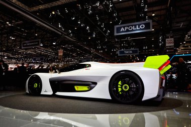 Geneva, İsviçre - 2016: 2016 Pininfarina H2 86 Cenevre Motor Show Palexpo içinde sunulan hız kavramı 1 Mart