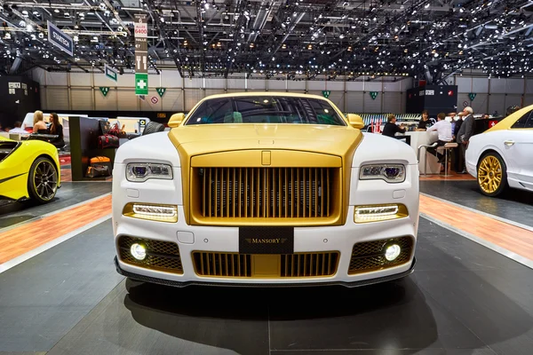 Ženeva, Švýcarsko-1. březen 2016:2016 Mankladný Rolls Royce Wraith prezentován na 86té Ženevské motorové show na Palexpo — Stock fotografie