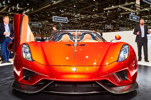 Geneva, İsviçre - 2016: 2016 Koenigsegg Regera 86 Cenevre Motor Show Palexpo içinde sunulan 1 Mart