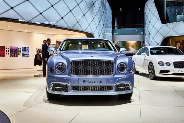 Ženeva, Švýcarsko-1. březen 2016:2016 Bentley Mulsanne prezentován na 86té Ženevské motorové show na Palexpo — Stock fotografie