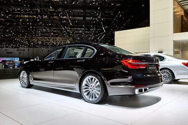 Genebra, Suíça - 1 de março de 2016: 2016 BWM M760Li xDrive apresentado no 86th Geneva Motor Show na PalExpo — Fotografia de Stock