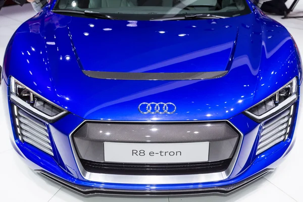 2015 Audi R8 e-tron — 스톡 사진