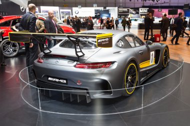 2015 Mercedes-AMG GT