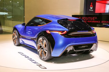 2015 nanoFlowcell Coupe Concept