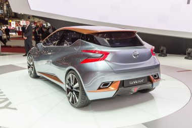 2015 Nissan Sway kavramı