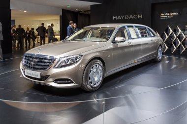 2015 Maybach Mercedes S600 Pullman