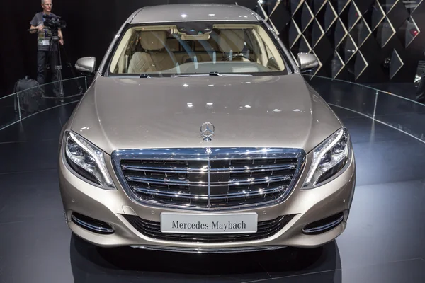 2015 Mercedes Maybach S600 Pullman — Zdjęcie stockowe