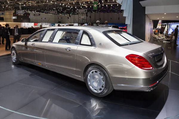 2015 迈巴赫奔驰 S600 普尔曼 — 图库照片