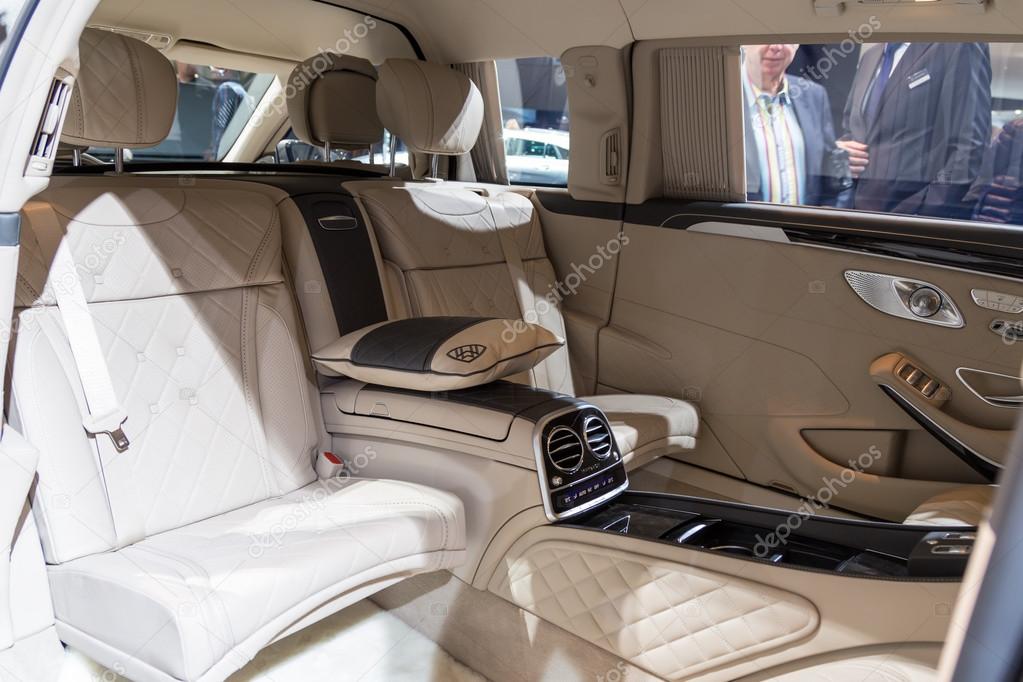 Mercedes Maybach S600 Pullman 2015 Redaktionelles