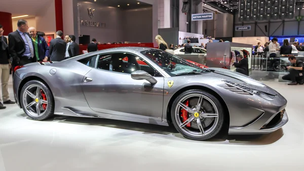 2014 Ferrari 458 Speciale — Stockfoto