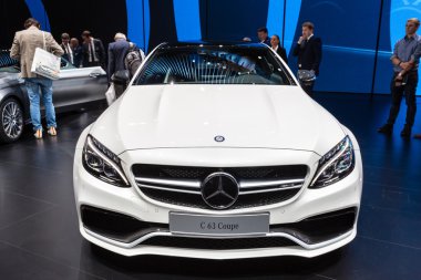 2016 Mercedes-AMG C63S Coupe