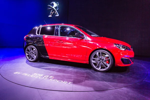 2016 Peugeot 308 GTi — Stockfoto