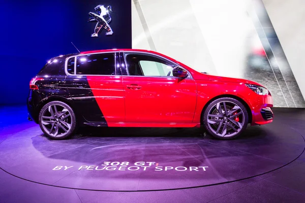 2016 Peugeot 308 GTi — Stockfoto