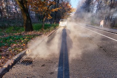 Moskova 'daki ünlü üniversitenin kampüsünde buhar bulutu